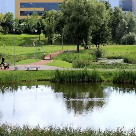 Ozo Park Center Apartment *